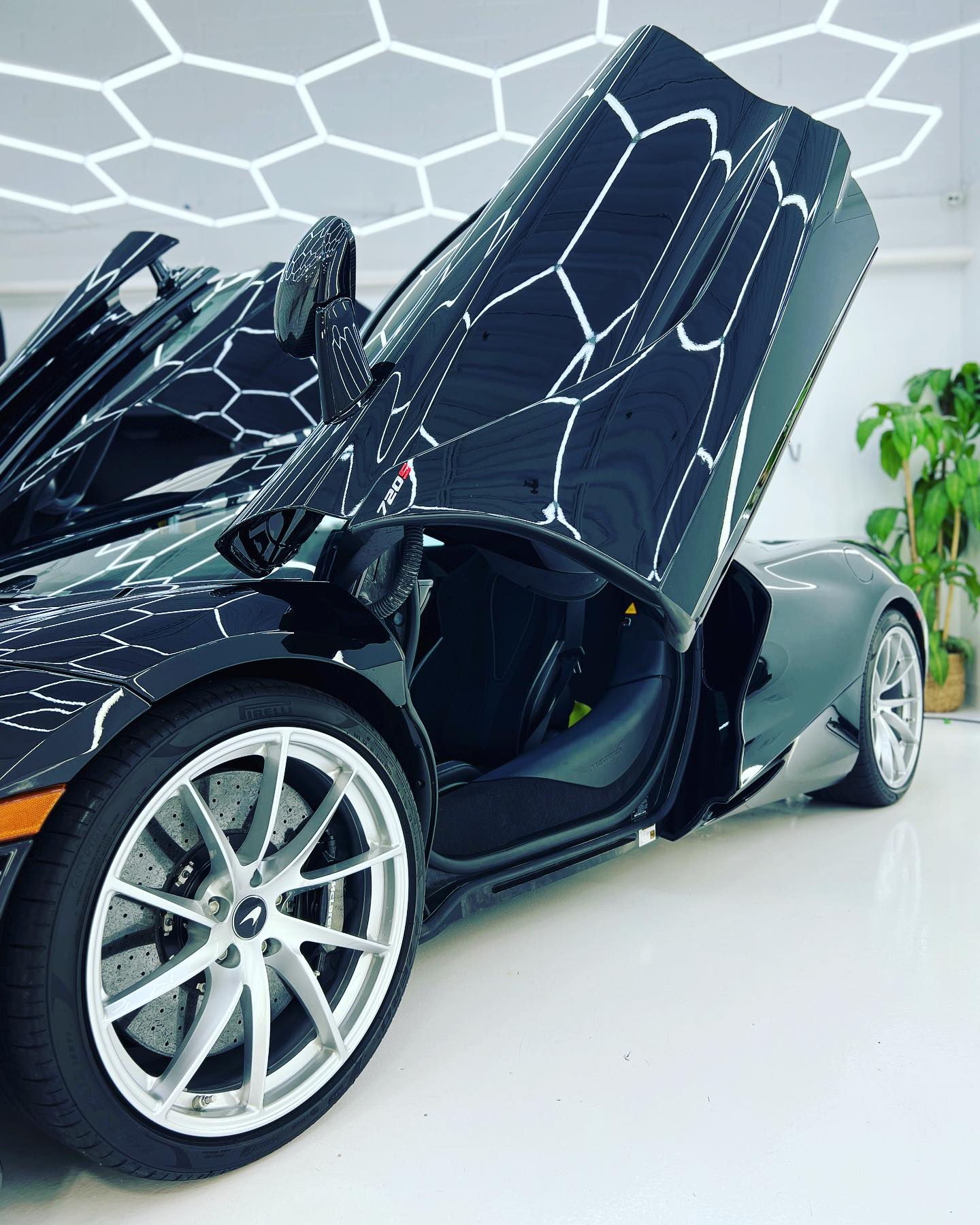 McLaren 720S — Paint Correction